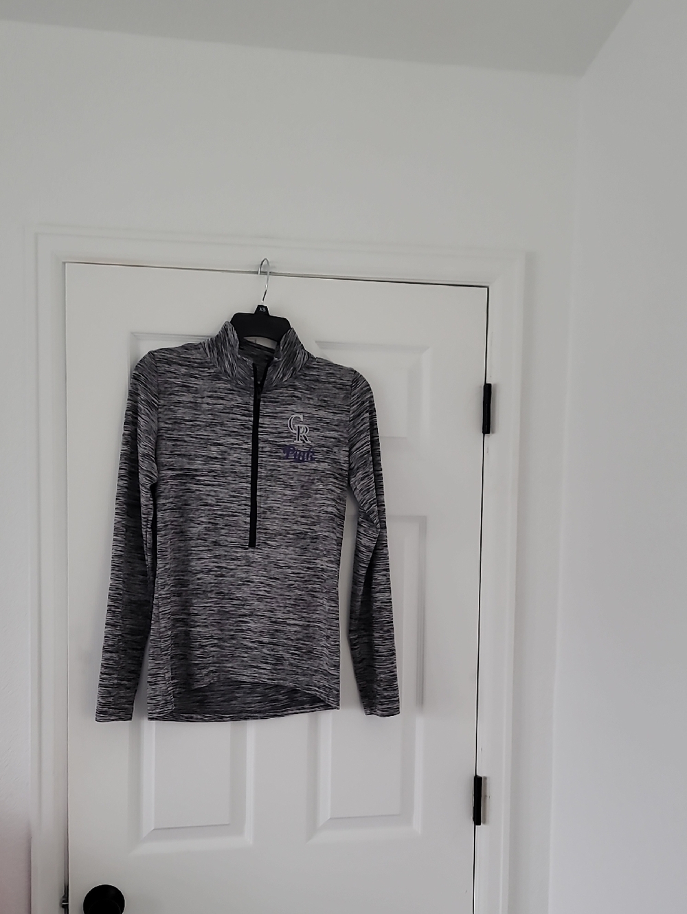 PINK Victoria's Secret Gray Space-Dye Ultimate Pullover